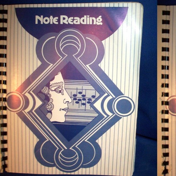 VINTAGE PARTIAL GUITAR PLAYING MUSIC INSTRUCTION BOOK - SPIRAL BOUND - Picture 4 of 6